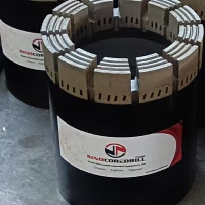 Turbo Waterway Design Diamant Bit dla zoptymalizowanego spłukiwania w formacjach złamanych